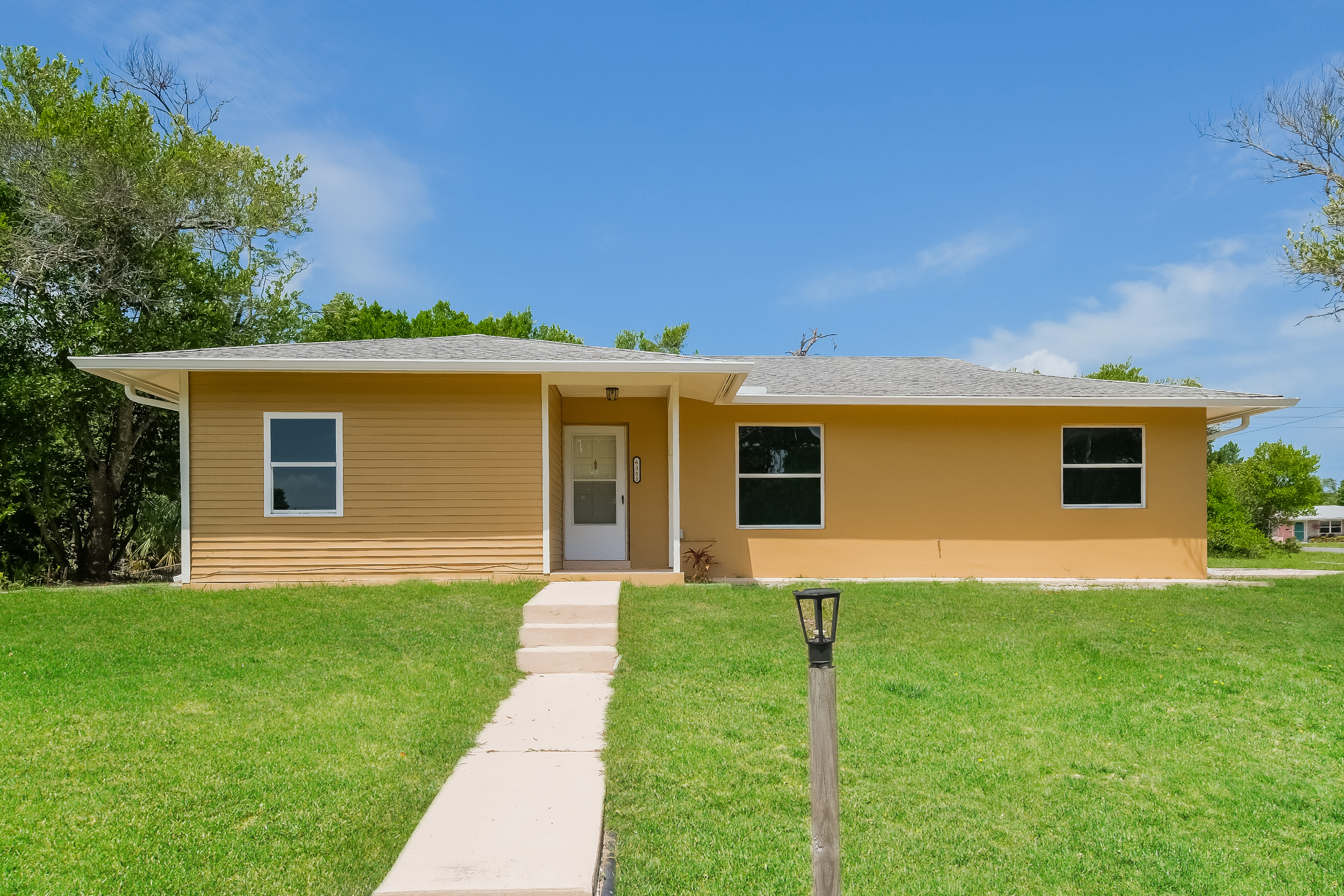 6351 Skyline Ct Spring Hill, FL 34606